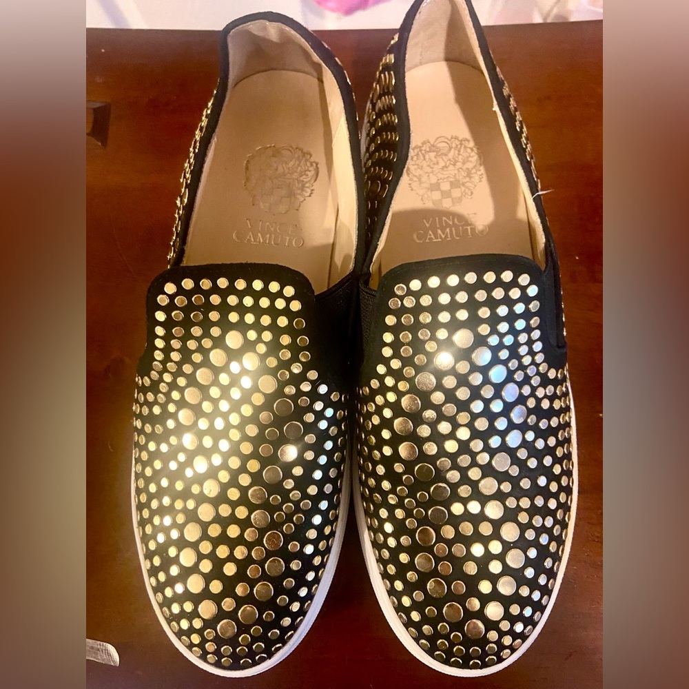 Vince Camuto Sneakers Kindra Women's Studded Black and Gold Studded Size 7